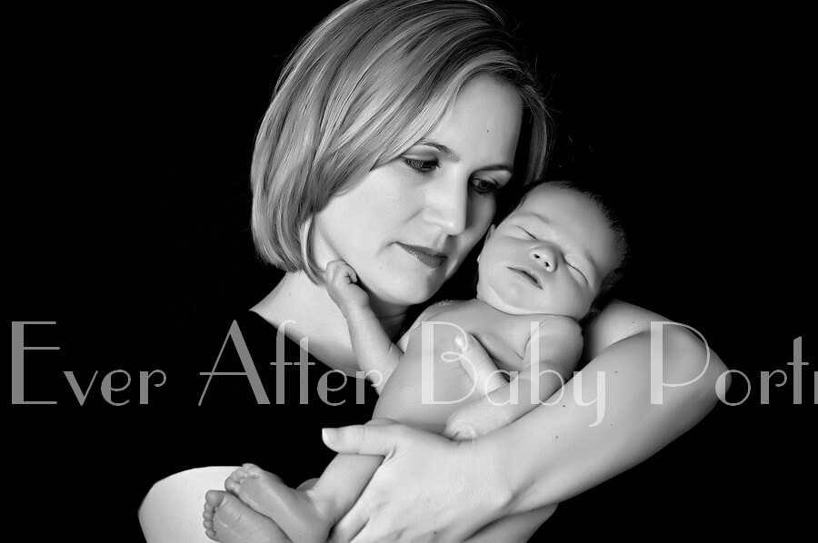 Newborn photographer | Broadlands VA | Photographer | Baby’s First Portrait