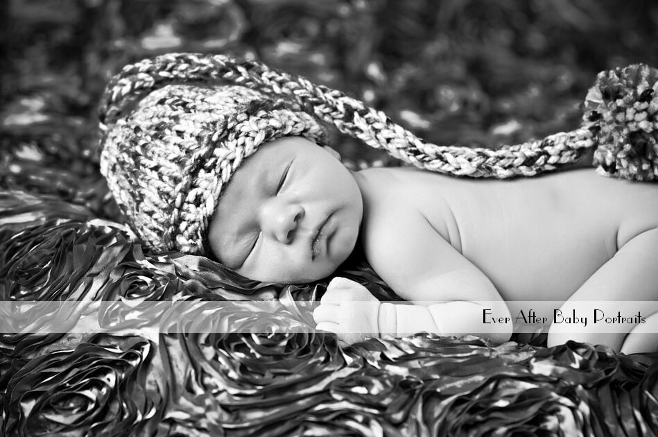 When are the best times to capture your baby’s milestones? | Northern VA Newborn Photographer