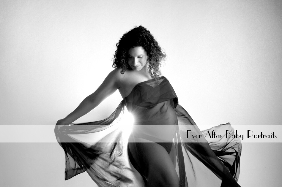 Simple Suggestions For What To Wear To Your Maternity Session | Northern VA Newborn Photographer