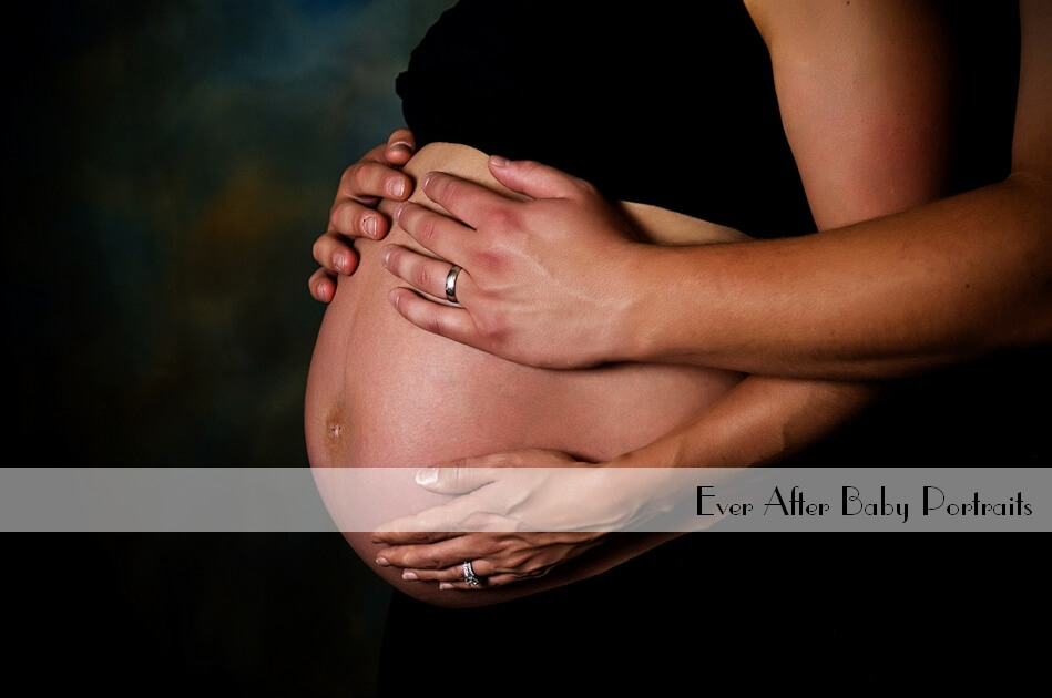 The Ideal Third Trimester Checklist | Northern VA Maternity Photographer